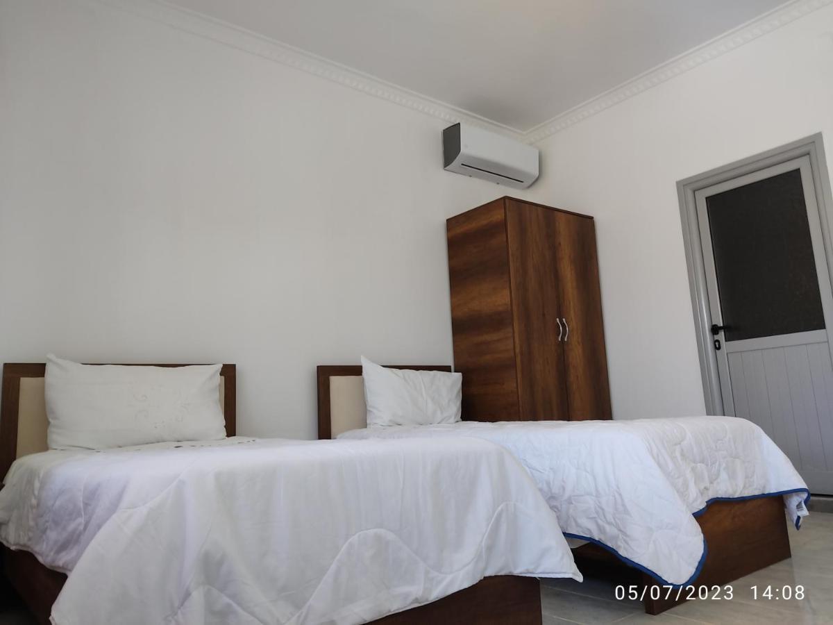 Guest House Pashollari Berat Bagian luar foto